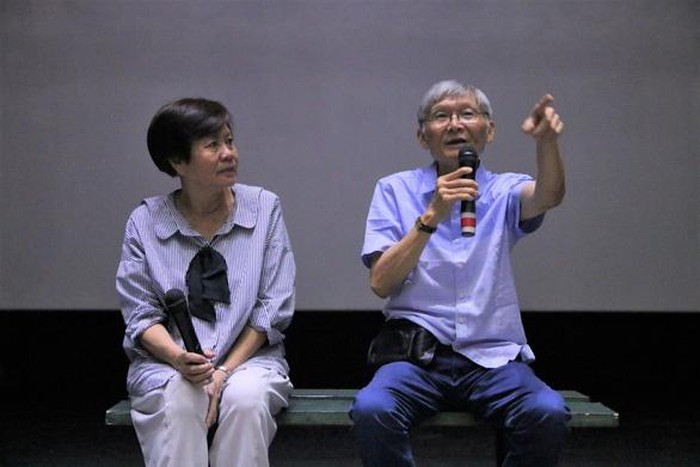 Đạo diễn Hồ Quang Minh (phải) qua đời.